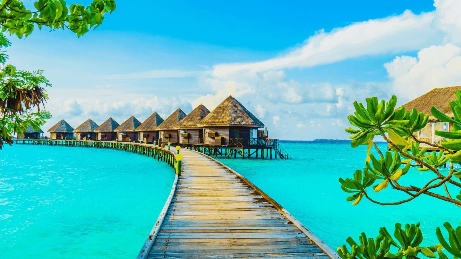 Enjoy Over-the-Top Luxury at These Dreamy Maldives Resorts 6 Enjoy Over-the-Top Luxury at These Dreamy Maldives Resorts