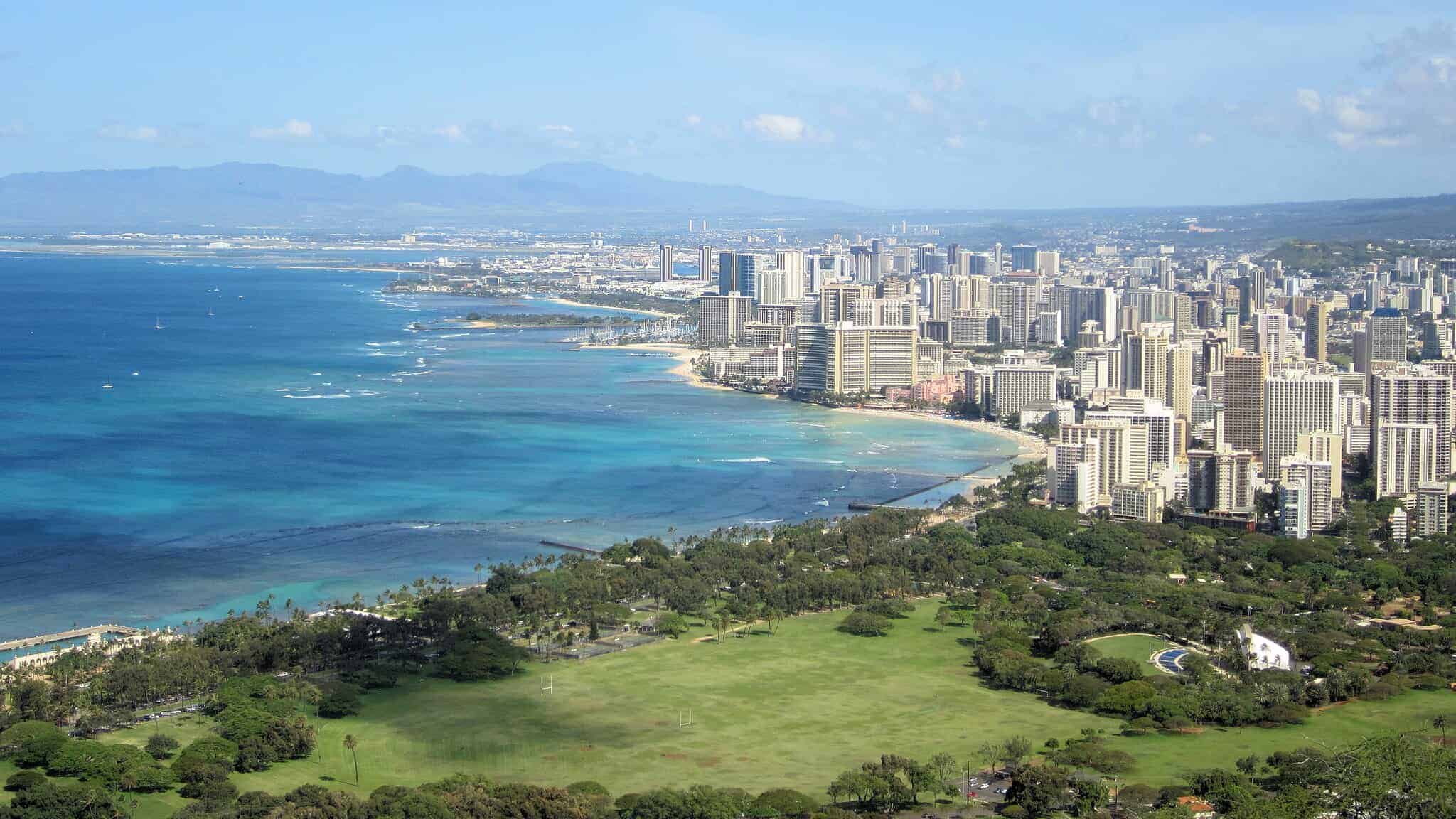 17 Timeless U.S. Cities Where Older Generations Feel at Home 10 Honolulu hawaii