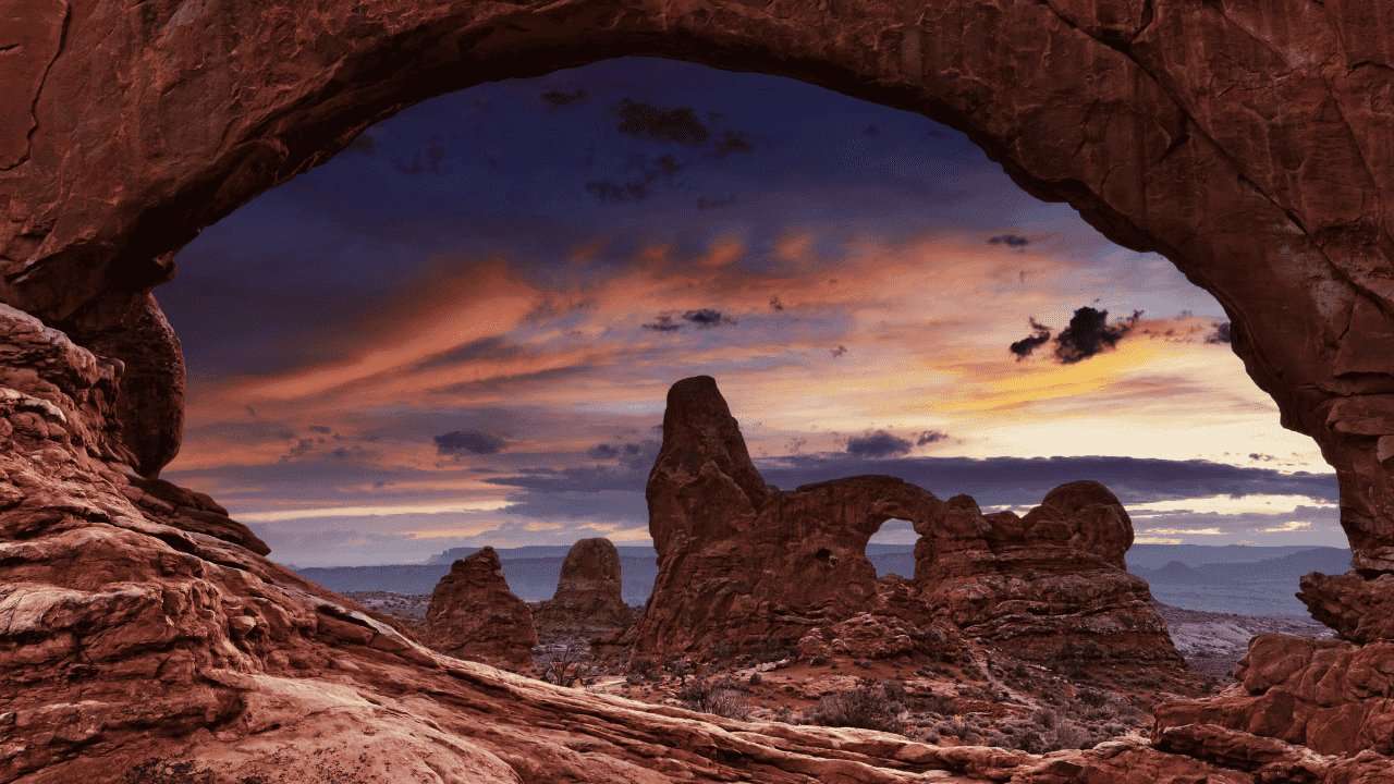 Beyond the City Lights: Discovering the Beauty of Dark Sky Parks 5 arches national park