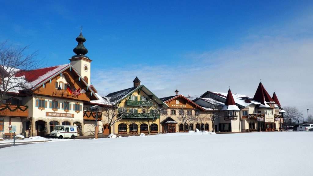 22 Hidden U.S. Towns That Feel Like You Stepped Into Europe 4 Frankenmuth Michigan place snow