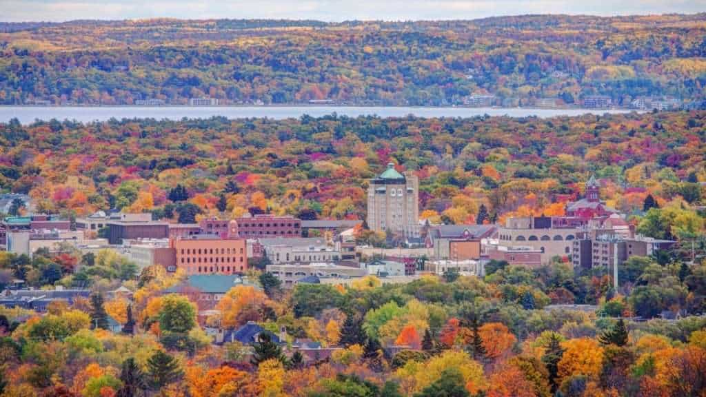 19 Surprising Luxury Getaways in the Heart of the Midwest 7 Traverse City Michigan place