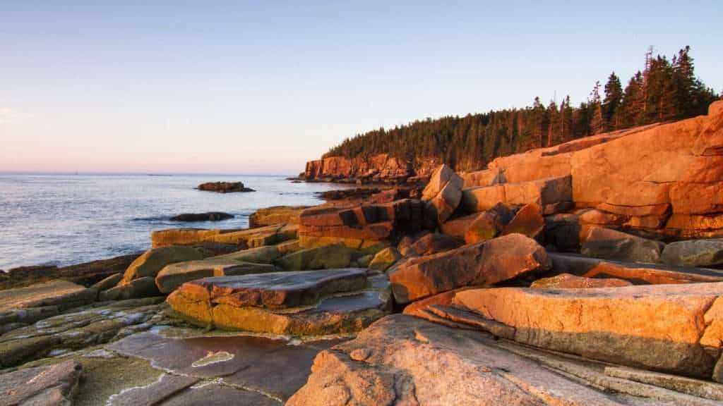 24 American Places So Beautiful They Barely Feel Real 9 Acadia National Park Maine beach place