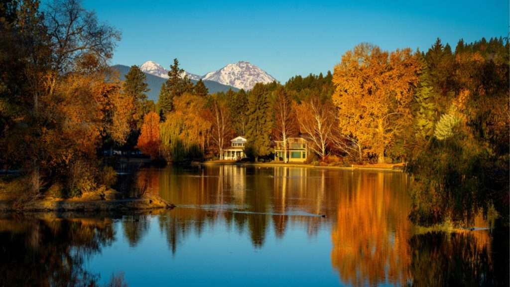 20 U.S. Destinations Perfect for Fall That Aren’t New England 7 Bend Oregon place beach