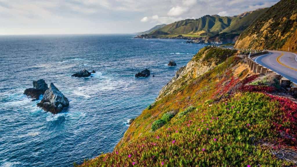 21 Places in the U.S. That Look Straight Out of a Fairy Tale 18 Esalen Institute Big Sur California beach place