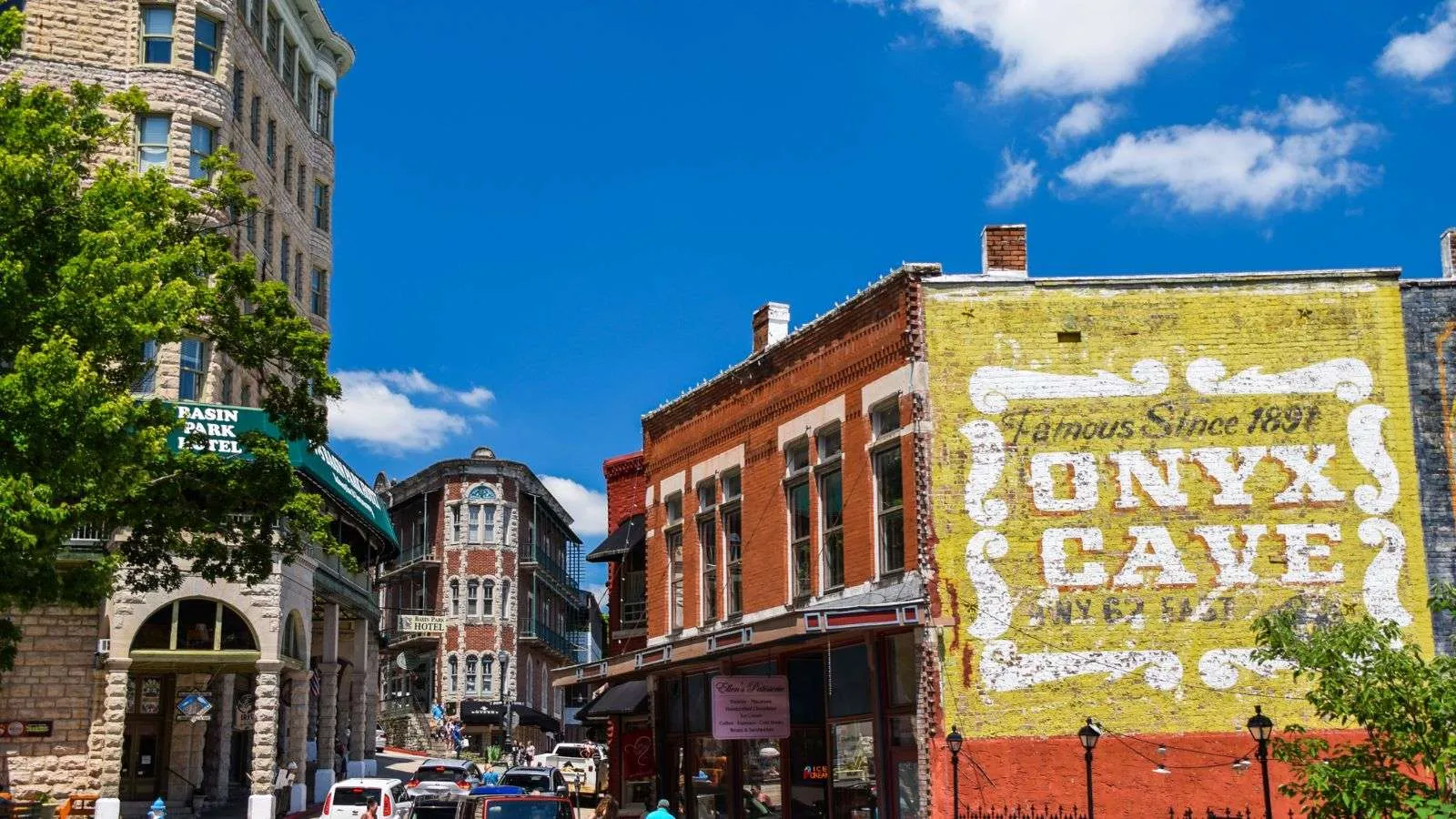 18 U.S. Small Towns That Locals Say Are Worth Exploring 5 Eureka Springs Arkansas place