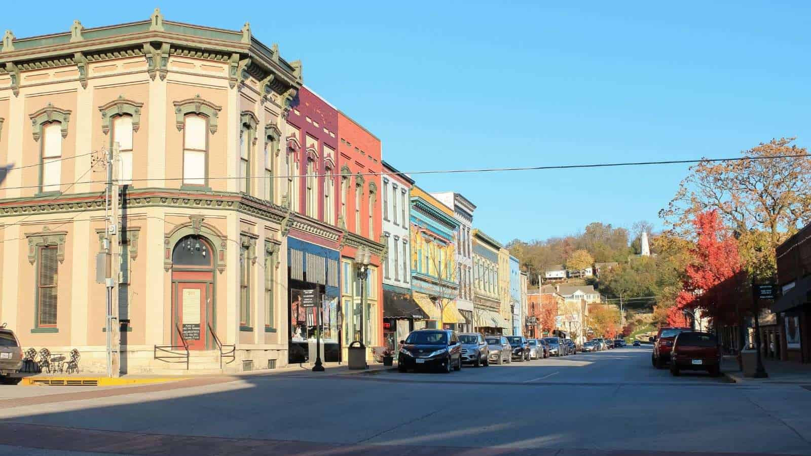 10 Hidden Gems for a Tranquil Vacation in the Heart of the U.S. 17 Hannibal Missouri