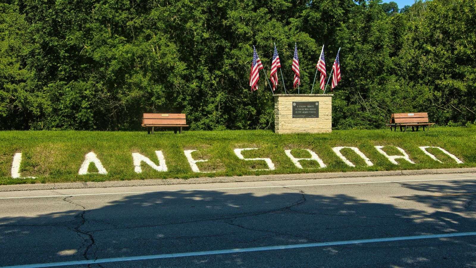 23 Dreamy Small Towns in the U.S. That Belong in a Hallmark Movie 19 Lanesboro Minnesota place