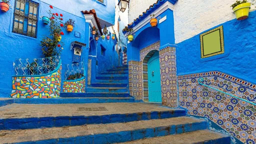 19 Stunning Cliffside Towns You Have to See to Believe 10 Chefchaouen Morocco place