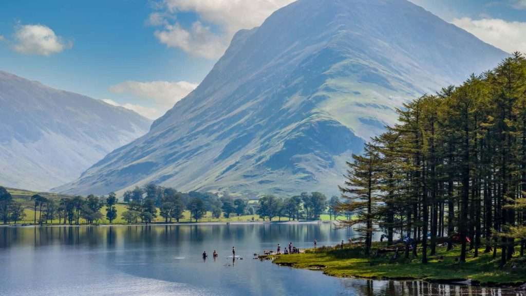 10 British Countryside Retreats That Are Breathtakingly Beautiful 2 Lake District Cumbria place