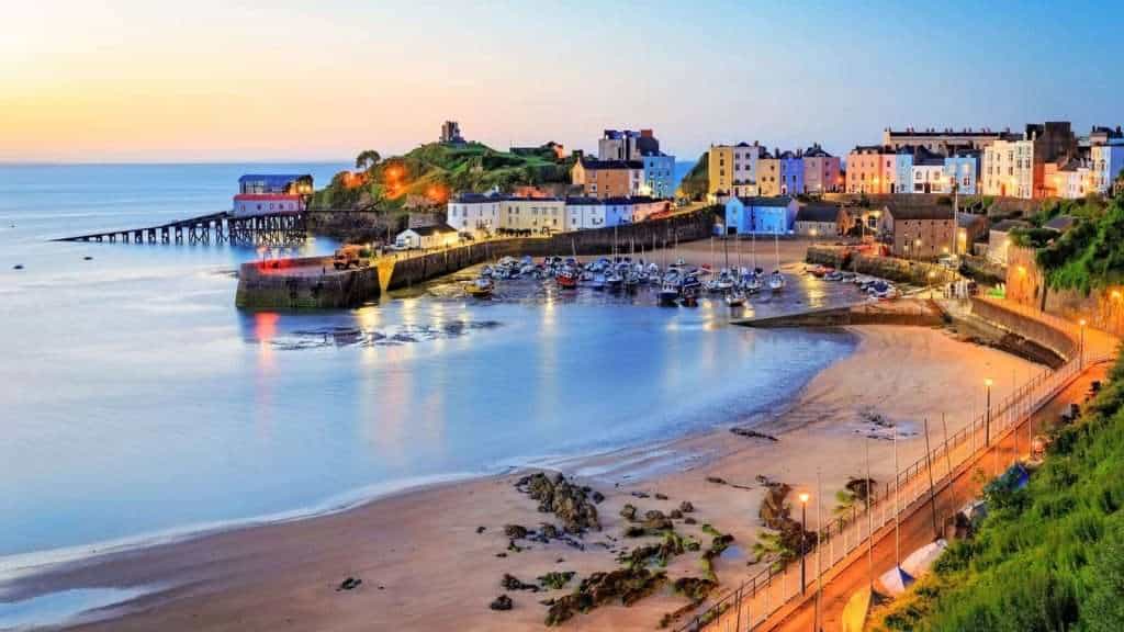 10 British Countryside Retreats That Are Breathtakingly Beautiful 11 Pembrokeshire Coast Wales place