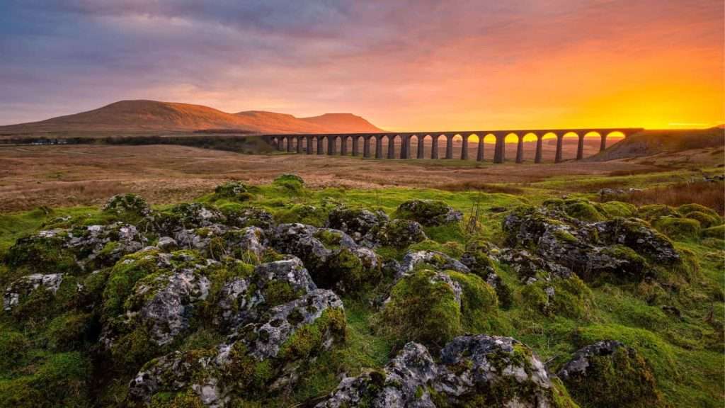 10 British Countryside Retreats That Are Breathtakingly Beautiful 5 Yorkshire Dales North Yorkshire place