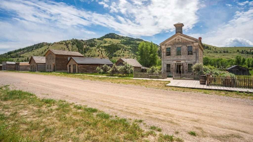 26 Ghost Towns That Still Feel Weirdly Not Empty 13 Bannack Ghost Town Bannack Montana