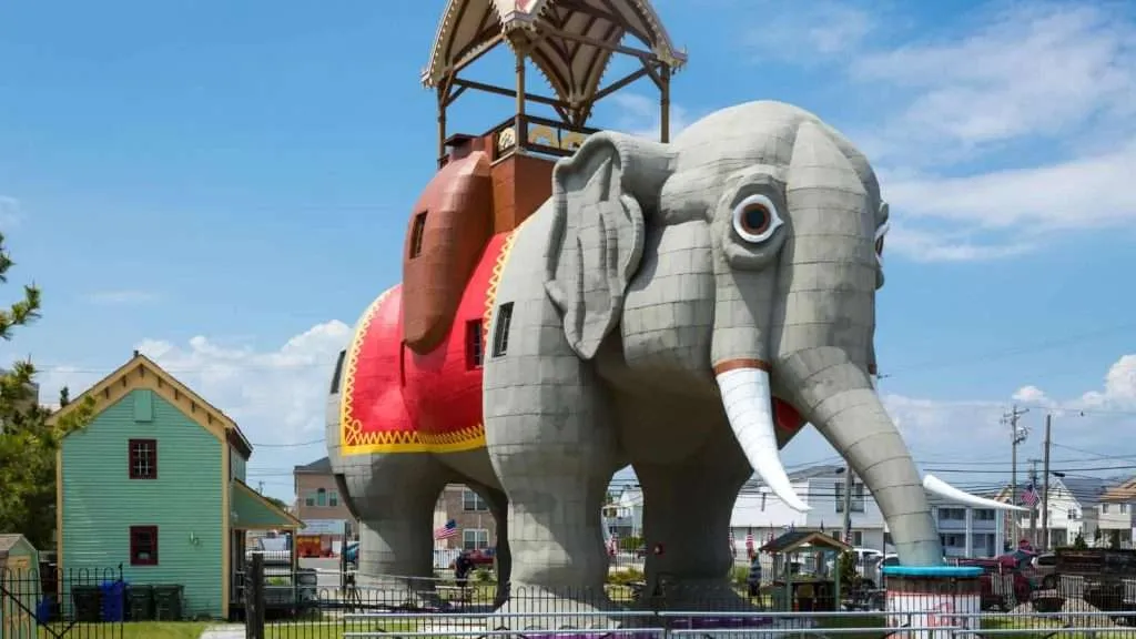 12 Quaint U.S. Attractions You Won’t Find Anywhere Else 4 Lucy the Elephant Margate New Jersey