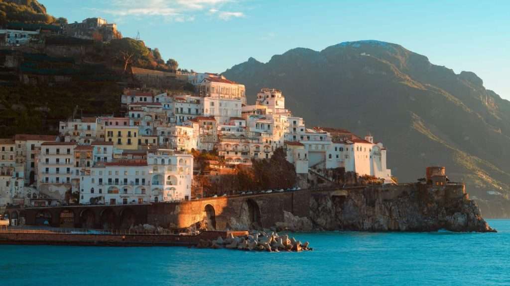 10 Uncovered Stories Behind Italy’s Historic Cities 5 Naples place
