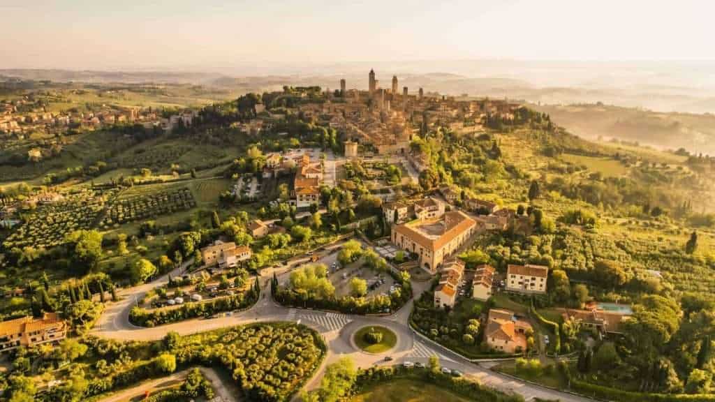 10 Uncovered Stories Behind Italy’s Historic Cities 6 Siena place