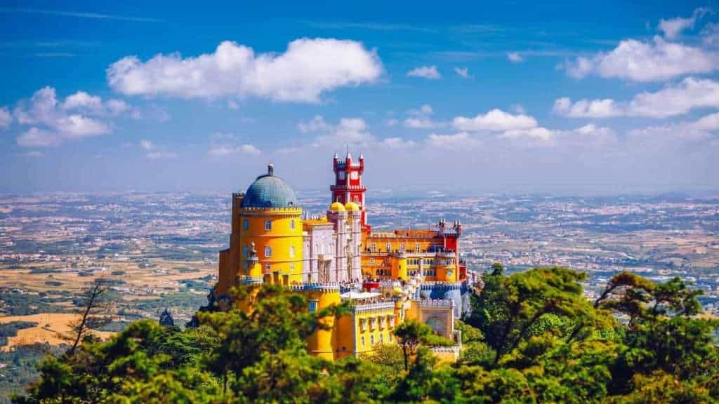14 Charming European Small Towns Perfect for Older Travelers 4 Sintra Portugal