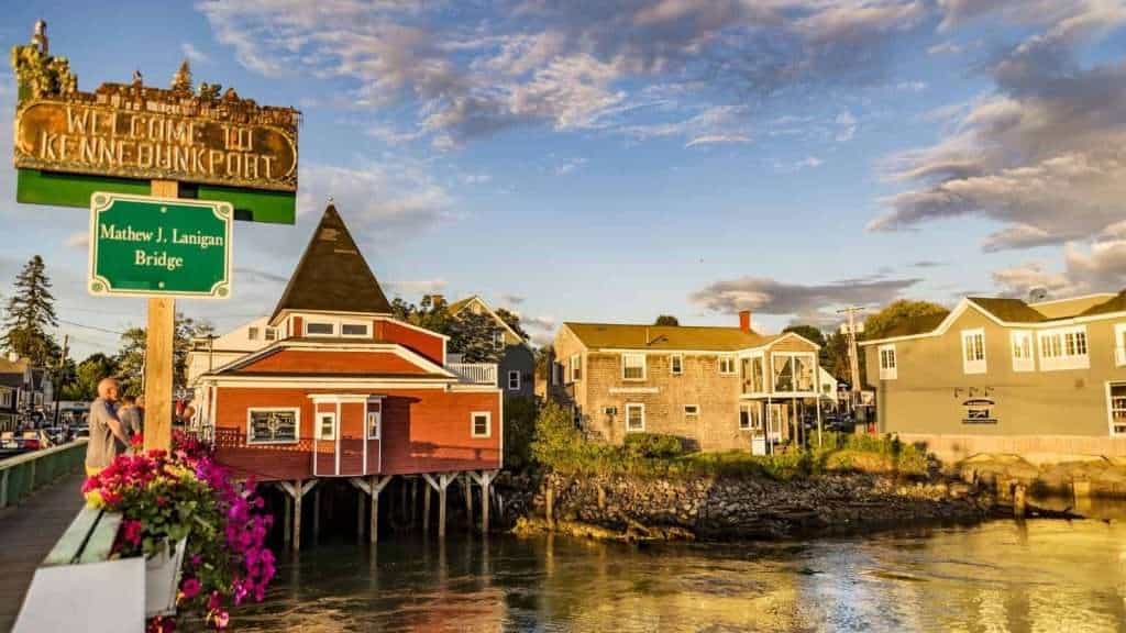24 Small American Towns That Feel Like a Total Escape From Reality 15 The Colony Hotel Kennebunkport Maine