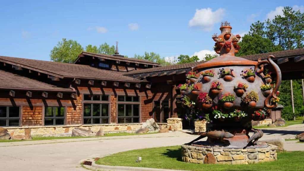 23 Strangest Places in America You Can Actually Visit 7 The House on the Rock Spring Green Wisconsin