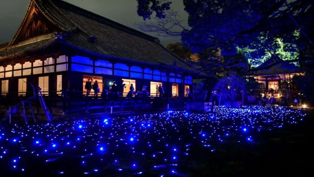 12 Secrets About Kyoto’s Temples and Gardens 12 shoren in blue