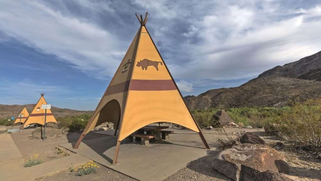 20 Desert Oases in the U.S. Southwest That Are Miraculously Serene 9 Big Bend Ranch State Park Texas