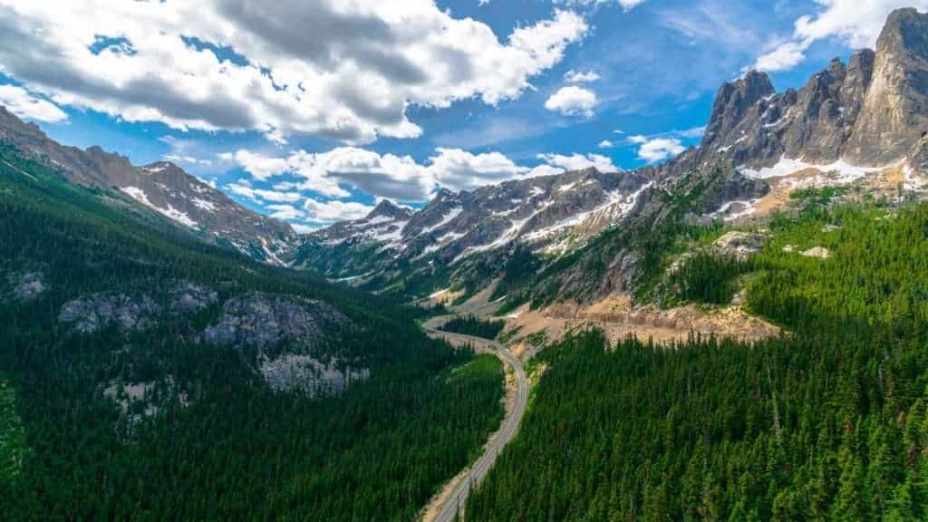 10 Scenic Road Trips Perfect for Intergenerational Travel 11 Cascade Loop Washington