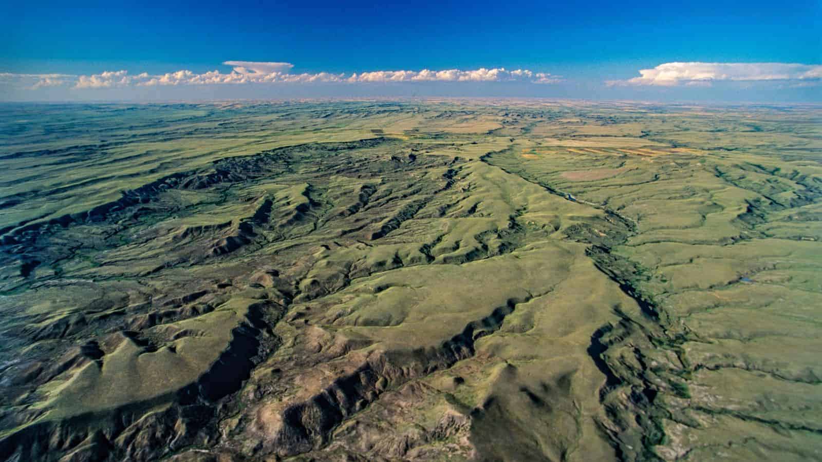 15 Lesser-Known Spots in Canada Perfect for Outdoor Enthusiasts 3 Grasslands National Park Saskatchewan