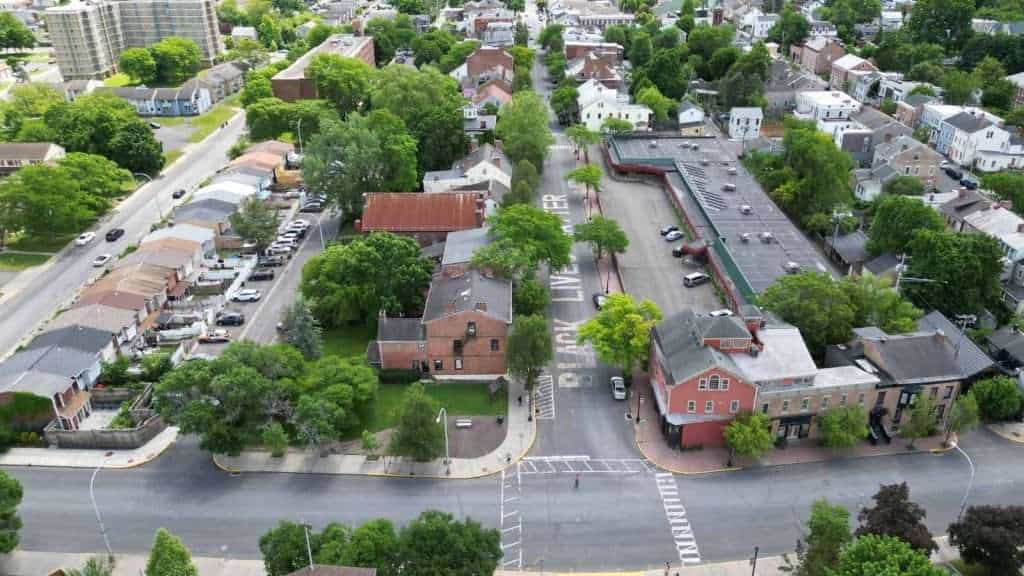 12 Classic River Towns in the U.S. That Boomers Will Love 6 Hudson New York