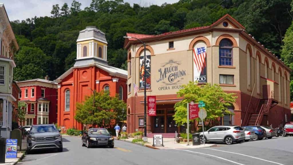 23 U.S. Destinations That Feel Like a Secret the Country’s Been Keeping 21 Jim Thorpe Pennsylvania