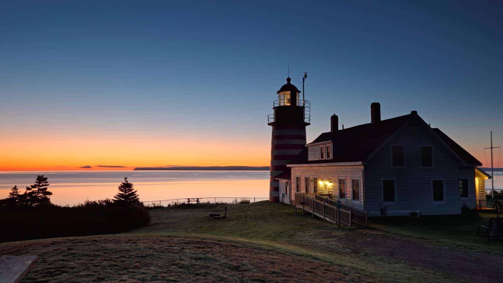 18 Underrated U.S. Coastal Towns That Offer Peaceful Seclusion 3 Lubec Maine beach