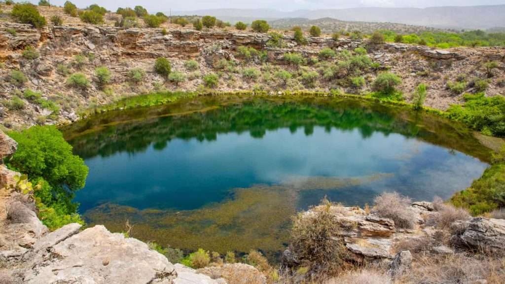20 Desert Oases in the U.S. Southwest That Are Miraculously Serene 16 Montezuma Well Arizona