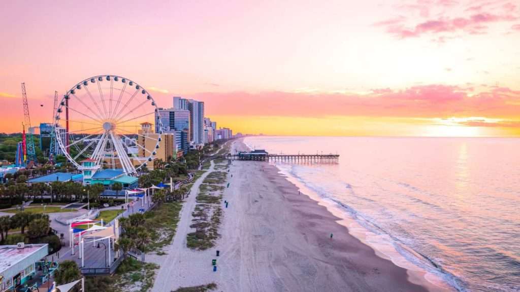 25 American Beaches Locals Call Beautiful by Day, Terrifying by Night 7 Myrtle Beach South Carolina