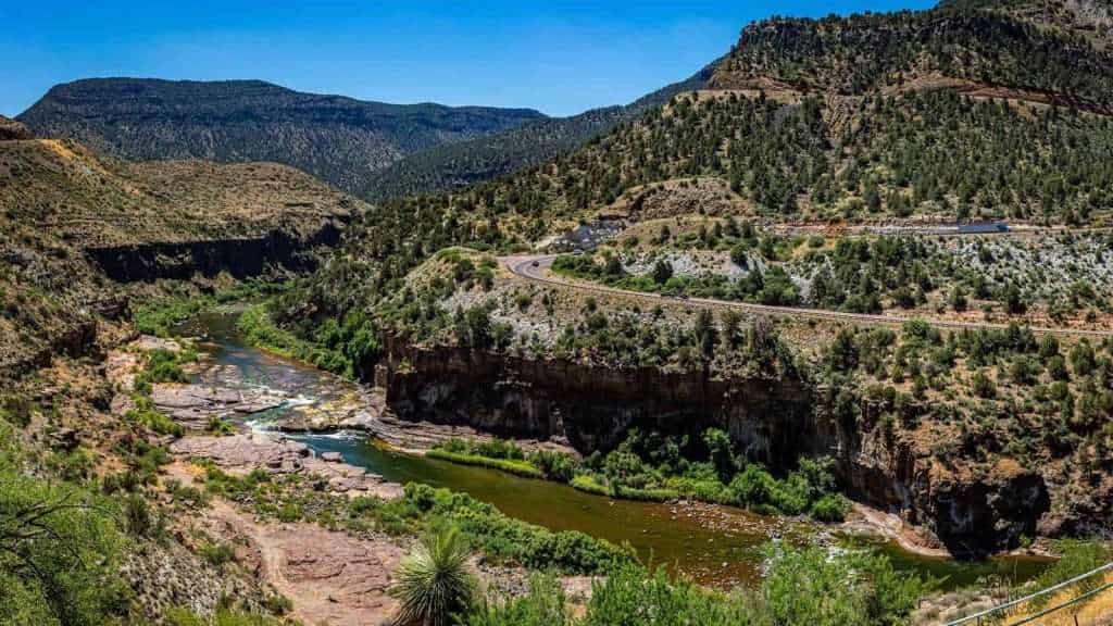 20 Desert Oases in the U.S. Southwest That Are Miraculously Serene 13 Salt River Canyon Arizona