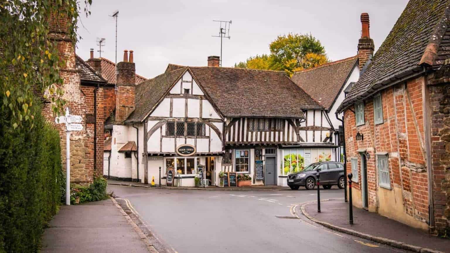 15 Dreamy Villages in the English Countryside You Must Visit