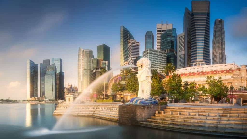 18 Top Destinations for Joint Replacement Surgery Abroad 6 Singapore place lion statue