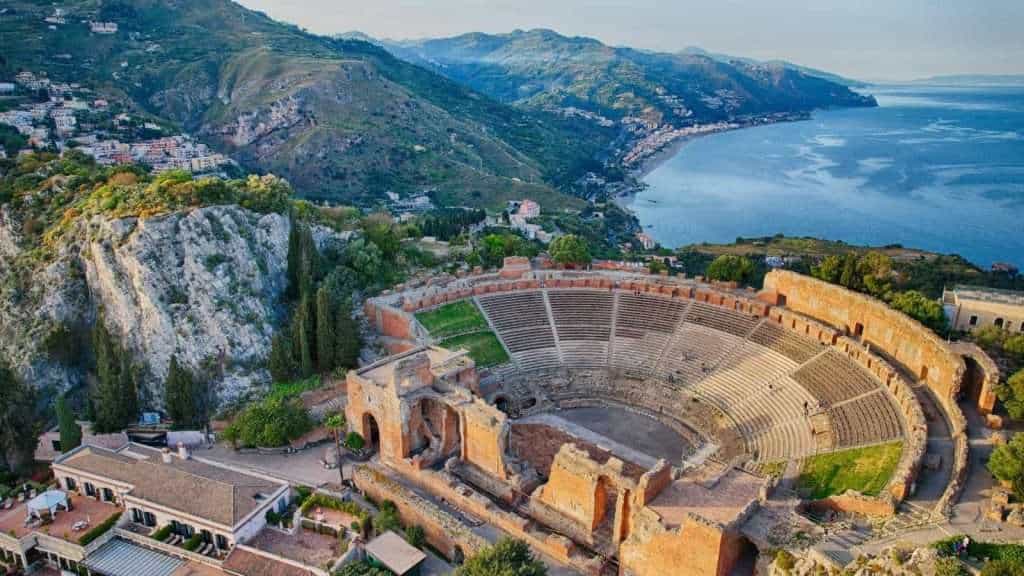 20 Small Towns Along the Mediterranean That Exude Old-World Charm 3 Taormina Italy