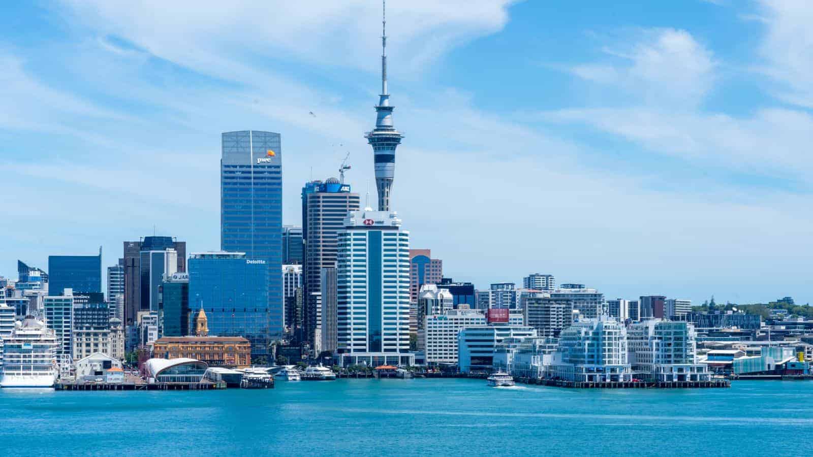 15 Remote Work Destinations Offering Culture, Comfort, and Connectivity 17 Auckland New Zealand