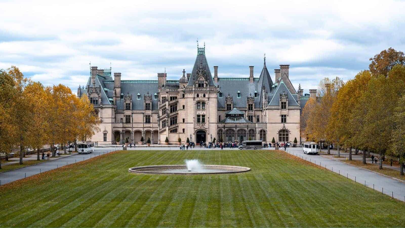 The Biltmore Estate: A Timeless Hidden Gem to Add to Your Bucket List 21 The Biltmore Estate: A Timeless Hidden Gem to Add to Your Bucket List
