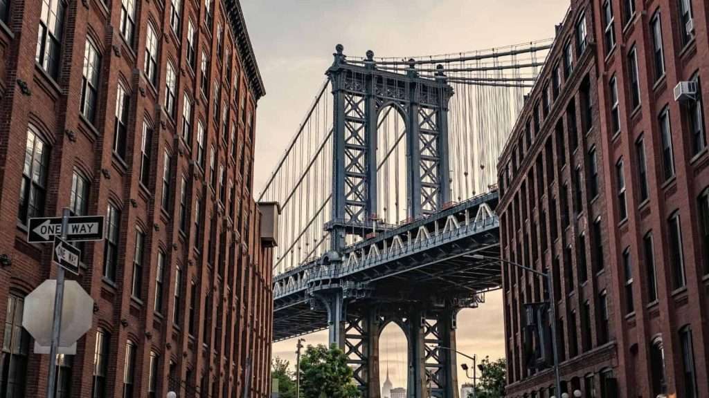 22 Unbelievable U.S. Views You Don’t Have to Hike For 6 Brooklyn Bridge – New York City New York