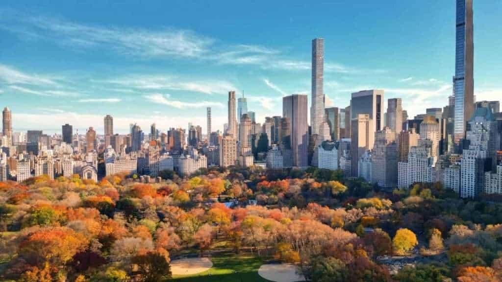 Step Into the Screen: 18 Movie Locations You Can Actually Visit 16 Central Park New York City