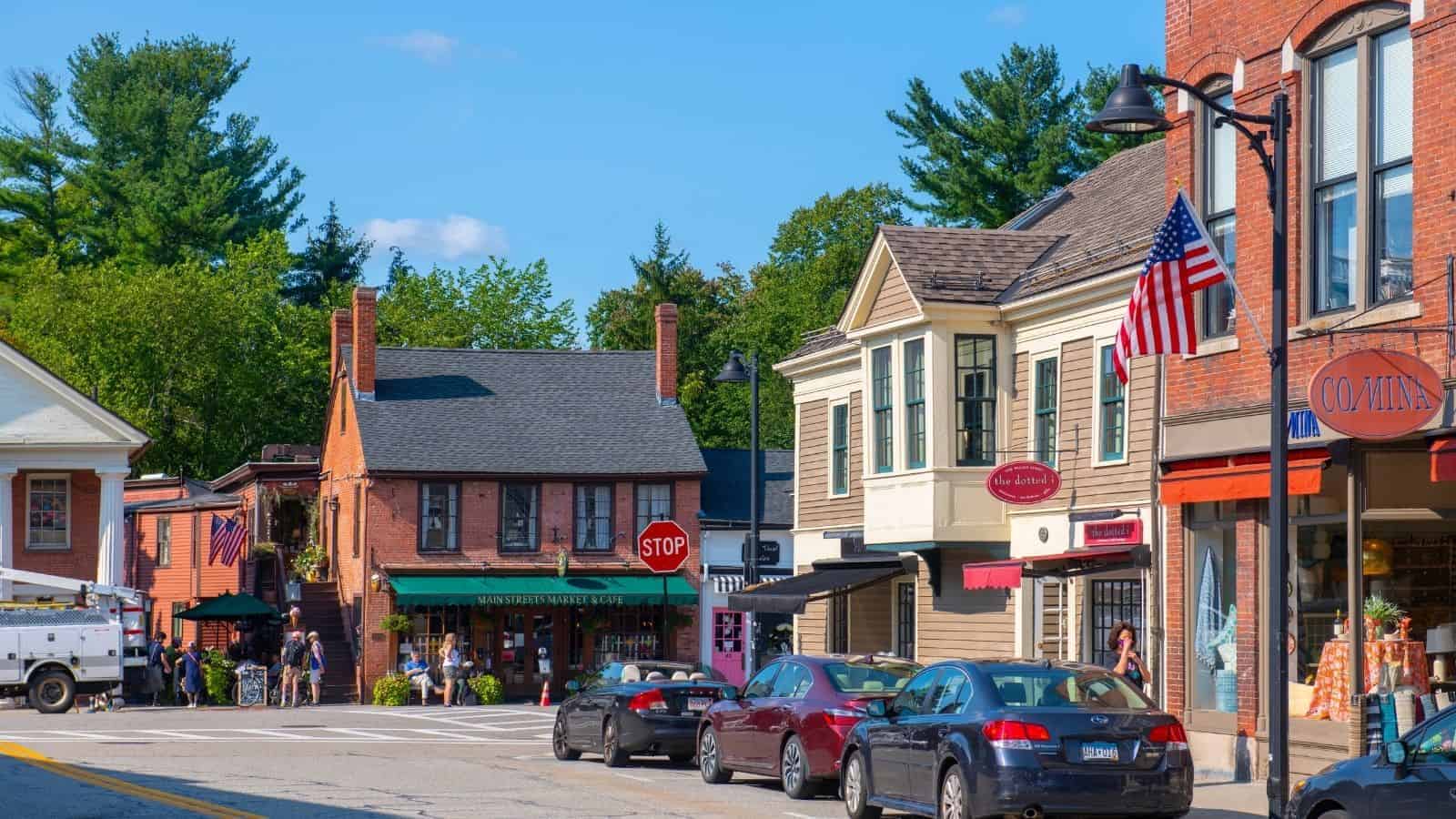 18 U.S. Towns with Historical Charm That Belong on Your Bucket List 10 Concord Massachusetts