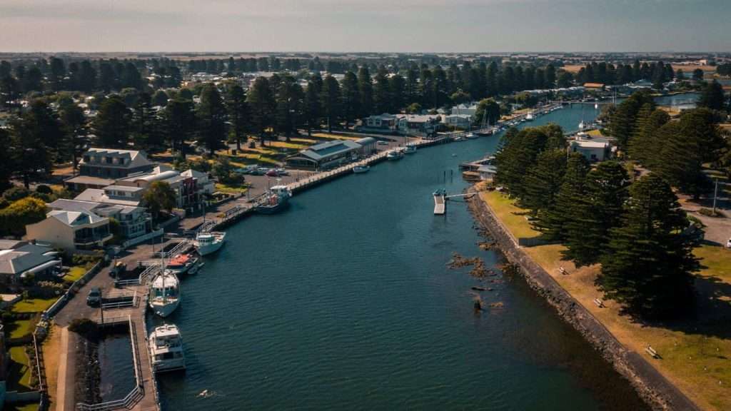 21 Hidden Coastal Getaways That Feel Like the World’s Best-Kept Secrets 14 Port Fairy Australia