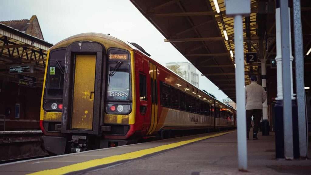 20 Incredible Scenic Train Journeys in the US 10 The Sunset Limited New Orleans to Los Angeles train