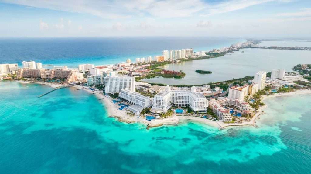 18 Resorts With On-Site Medical Facilities for Added Peace of Mind 19 Zoetry Paraiso de la Bonita Riviera Maya Mexico