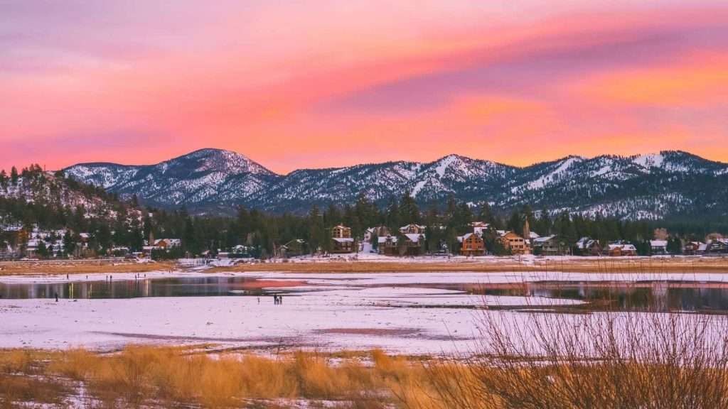 21 U.S. Lakeside Towns That Will Take Your Breath Away 6 big bear lake california