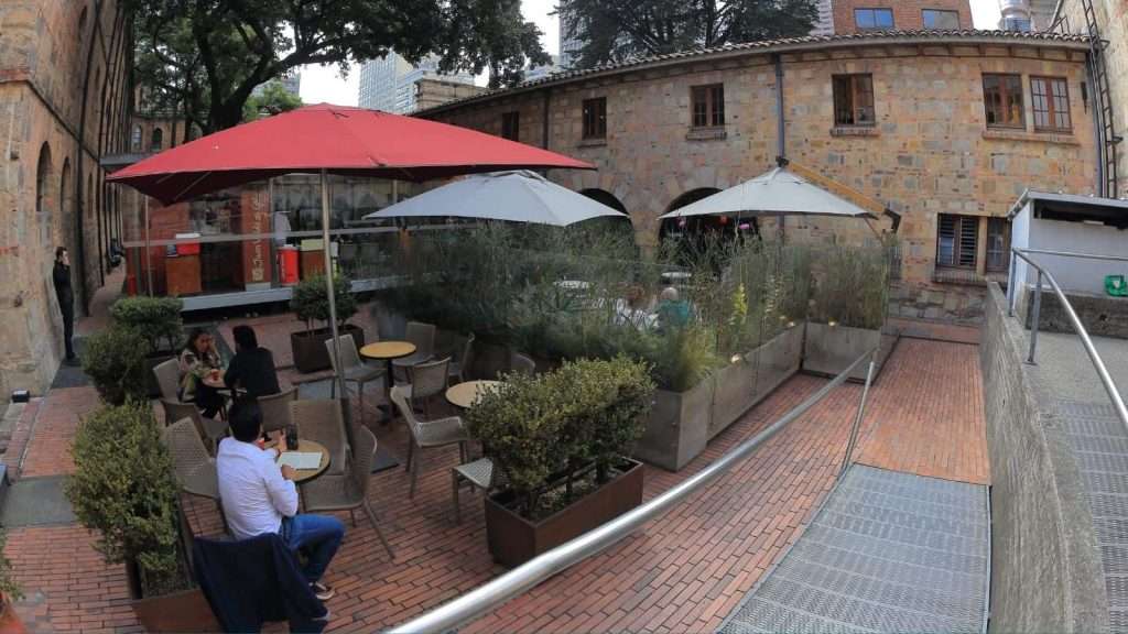 20 Coffee-Centric Cities Every Coffee Aficionado Should Visit 7 bogota colombia coffee
