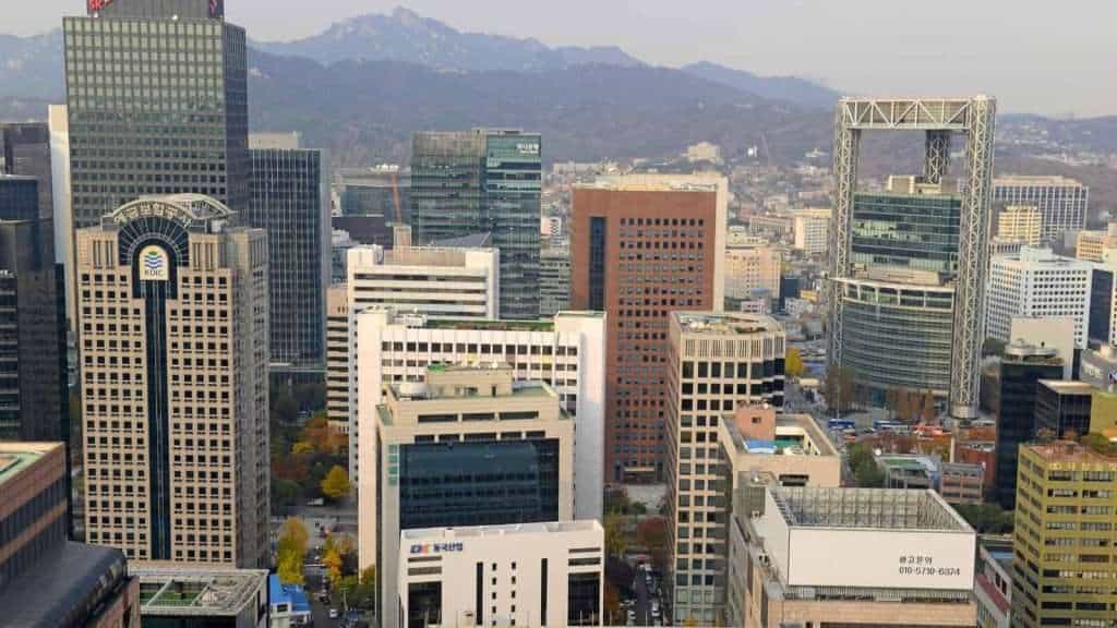 18 Best Countries for Affordable Cataract Surgery 11 global healthcare boom seoul korea place