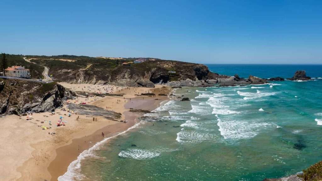 21 Rustic Countryside Retreats That Will Make You Want to Pack Your Bags 13 Alentejo Portugal