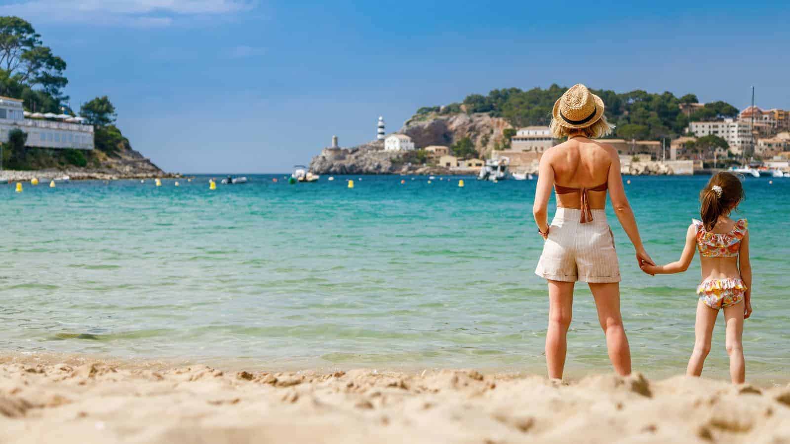 19 Undiscovered Beachfront Villages You Won’t Believe Exist 25 19 Undiscovered Beachfront Villages You Won’t Believe Exist