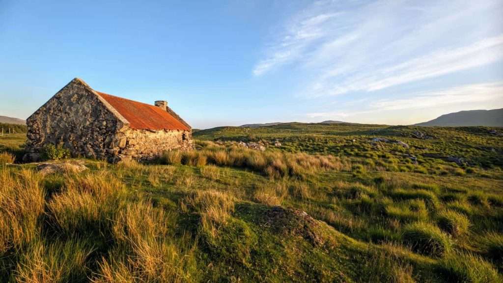 21 Rustic Countryside Retreats That Will Make You Want to Pack Your Bags 22 Connemara Ireland