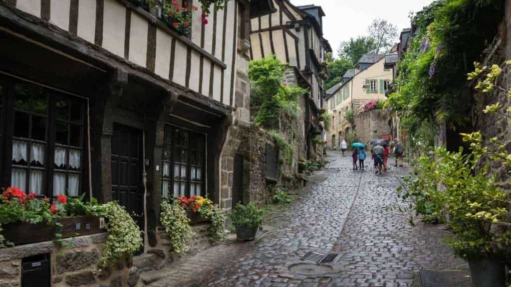 21 Idyllic Countryside Towns You Need to Experience 5 Dinan France